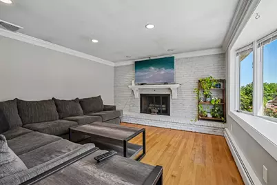 34 Duston Dr, Methuen, MA 01844 - Photo 5