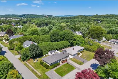 34 Duston Dr, Methuen, MA 01844 - Photo 27