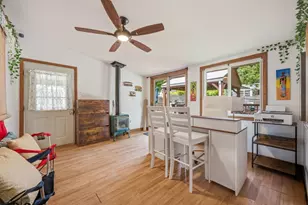37 Parker St, Fitchburg, MA 01420 - Photo 11