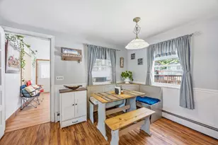 37 Parker St, Fitchburg, MA 01420 - Photo 9