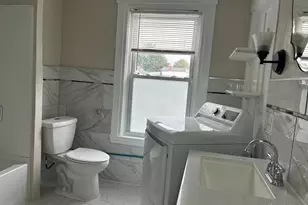 26 Summer St, Leominster, MA 01453 - Photo 7