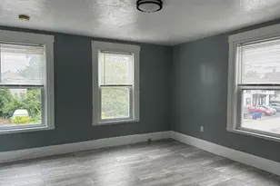 26 Summer St, Leominster, MA 01453 - Photo 3