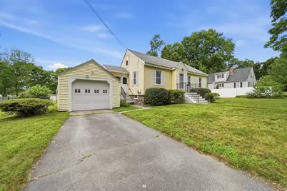36 Holbrook Rd, North Andover, MA 01845 - Photo 9