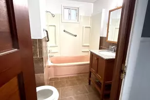 48 Bryant St, Springfield, MA 01108 - Photo 9