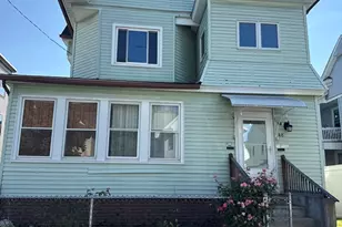 48 Bryant St, Springfield, MA 01108 - Photo 1