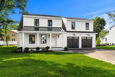 9 Harvey Park, Lynnfield, MA 01940 - Photo 1