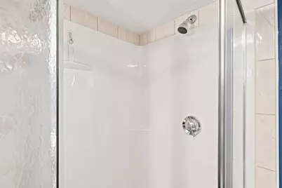 9 Park Ave, Framingham, MA 01701 - Photo 31
