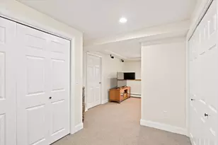 9 Park Ave, Framingham, MA 01701 - Photo 25