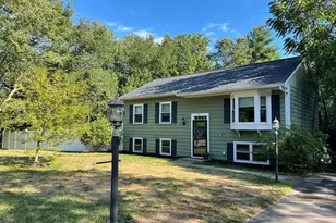 37 Pleasant St, Pembroke, MA 02359 - Photo 1