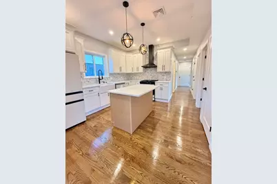 60-62 Wellsmere Road #3, Boston, MA 02131 - Photo 1