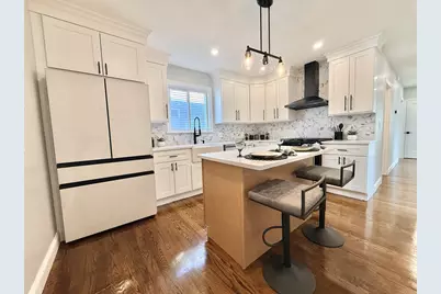 60-62 Wellsmere Road #2, Boston, MA 02131 - Photo 3