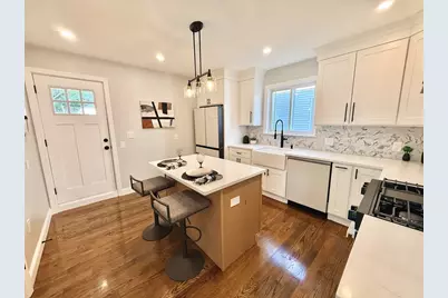 60-62 Wellsmere Road #2, Boston, MA 02131 - Photo 5