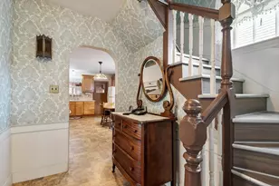 8 Chase St, Beverly, MA 01915 - Photo 19