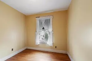 8 Chase St, Beverly, MA 01915 - Photo 17