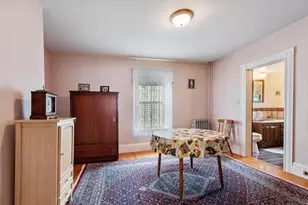 8 Chase St, Beverly, MA 01915 - Photo 9