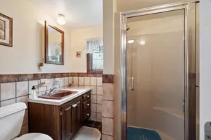 8 Chase St, Beverly, MA 01915 - Photo 11