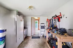 233 Ragged Hill Rd, West Brookfield, MA 01585 - Photo 11