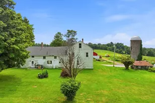 233 Ragged Hill Rd, West Brookfield, MA 01585 - Photo 5