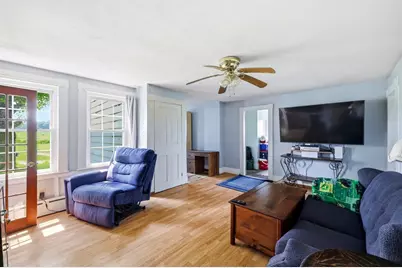 233 Ragged Hill Rd, West Brookfield, MA 01585 - Photo 15