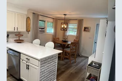106 N Lowell St, Methuen, MA 01844 - Photo 7