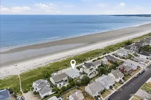 163 Beach Ave, Hull, MA 02045 - Photo 3