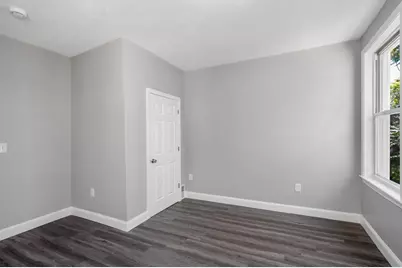 50-52 Willow Street, Lowell, MA 01852 - Photo 13