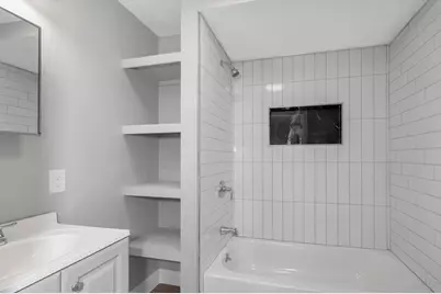 50-52 Willow Street, Lowell, MA 01852 - Photo 5