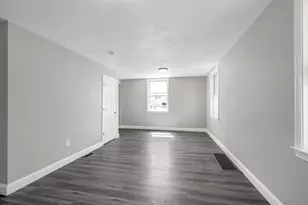 50-52 Willow St, Lowell, MA 01852 - Photo 17