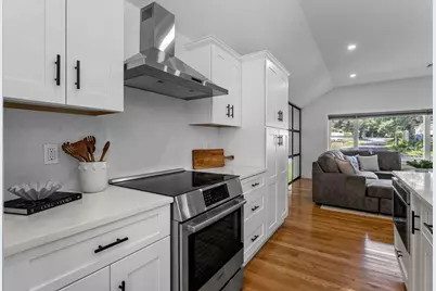 11 Madeline Rd, Falmouth, MA 02536 - Photo 15