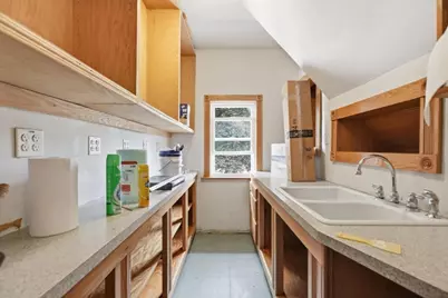 17 Albion Street, Lawrence, MA 01841 - Photo 17