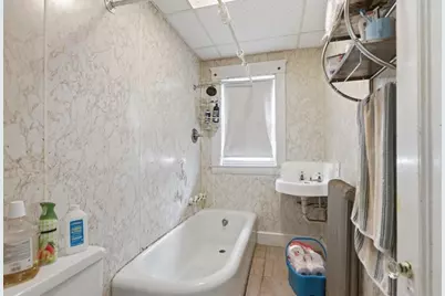 17 Albion Street, Lawrence, MA 01841 - Photo 7