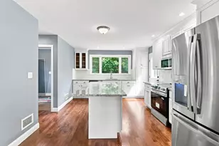 16 Warfield St, Hopedale, MA 01747 - Photo 7
