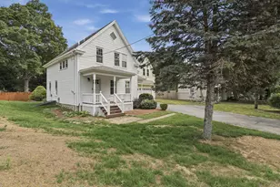 16 Warfield St, Hopedale, MA 01747 - Photo 3