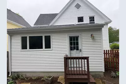 16 Warfield St, Hopedale, MA 01747 - Photo 5