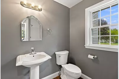 16 Warfield St, Hopedale, MA 01747 - Photo 11