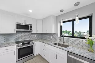 28 9th St, Medford, MA 02155 - Photo 5