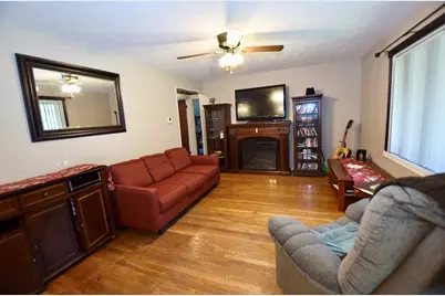 197 Birch St, Pembroke, MA 02359 - Photo 13