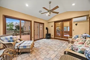 195 Colonial Dr, Somerset, MA 02726 - Photo 23
