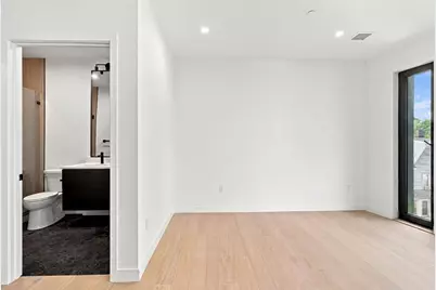 22 High Street #4, Boston, MA 02122 - Photo 9