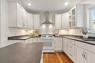 25 Partridge Avenue, Somerville, MA 02145 - Photo 5