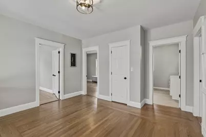 61 W Glen St, Holyoke, MA 01040 - Photo 19