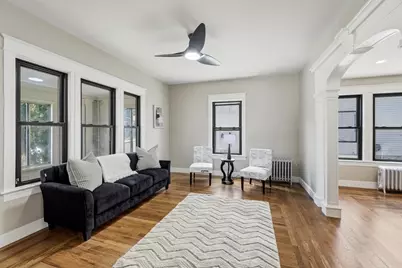 61 W Glen St, Holyoke, MA 01040 - Photo 13