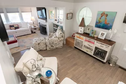 11 Julia St, Newburyport, MA 01950 - Photo 3