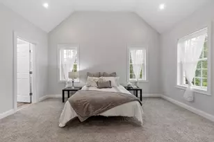 72 Cottage Ln, Templeton, MA 01468 - Photo 3