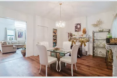 14 Center St, Holyoke, MA 01040 - Photo 11