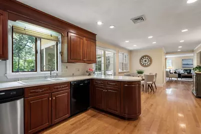 112 Wood End Lane, Medfield, MA 02052 - Photo 13