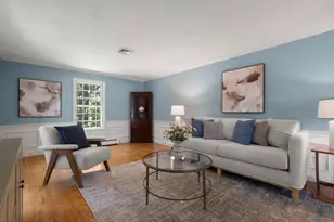 112 Wood End Ln, Medfield, MA 02052 - Photo 5