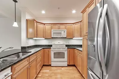 1313 Emerald Ct #1313, Tewksbury, MA 01876 - Photo 3
