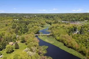 8 Deer Path, Hudson, MA 01749 - Photo 25