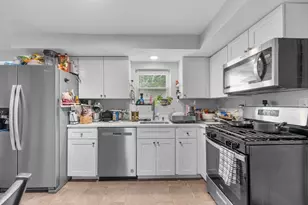 21 Medford St, Malden, MA 02148 - Photo 17